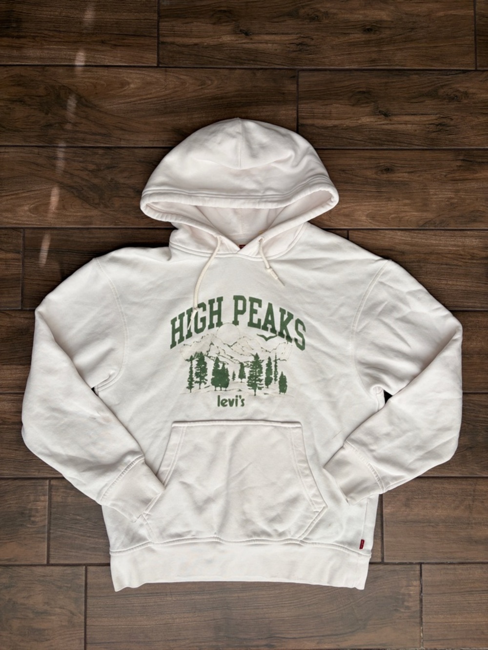 Levi's White Hoodie with Green 'High Peaks' Graphic